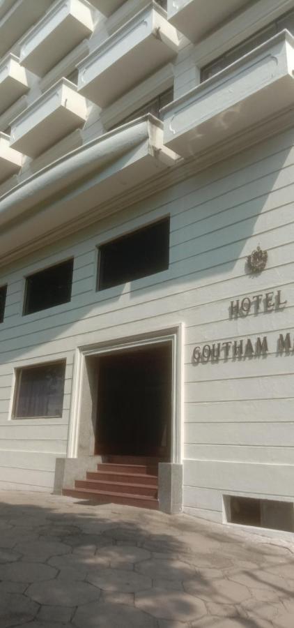 Hotel Goutham Manor Madrás Exterior foto